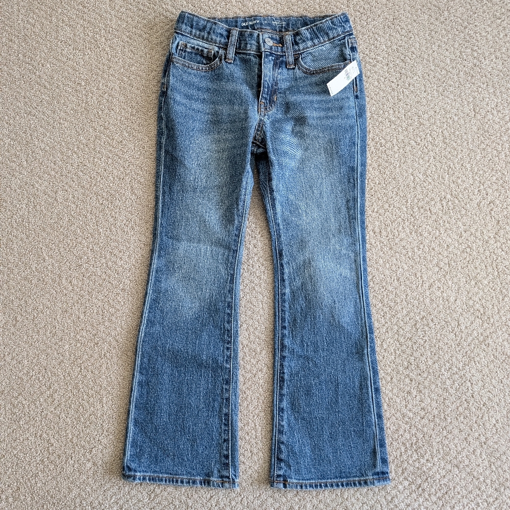 NWT Old Navy Girls Bootcut Jeans Sz. 8. Adjustable waist, Medium wash